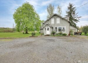 Spruce Prairie Homes